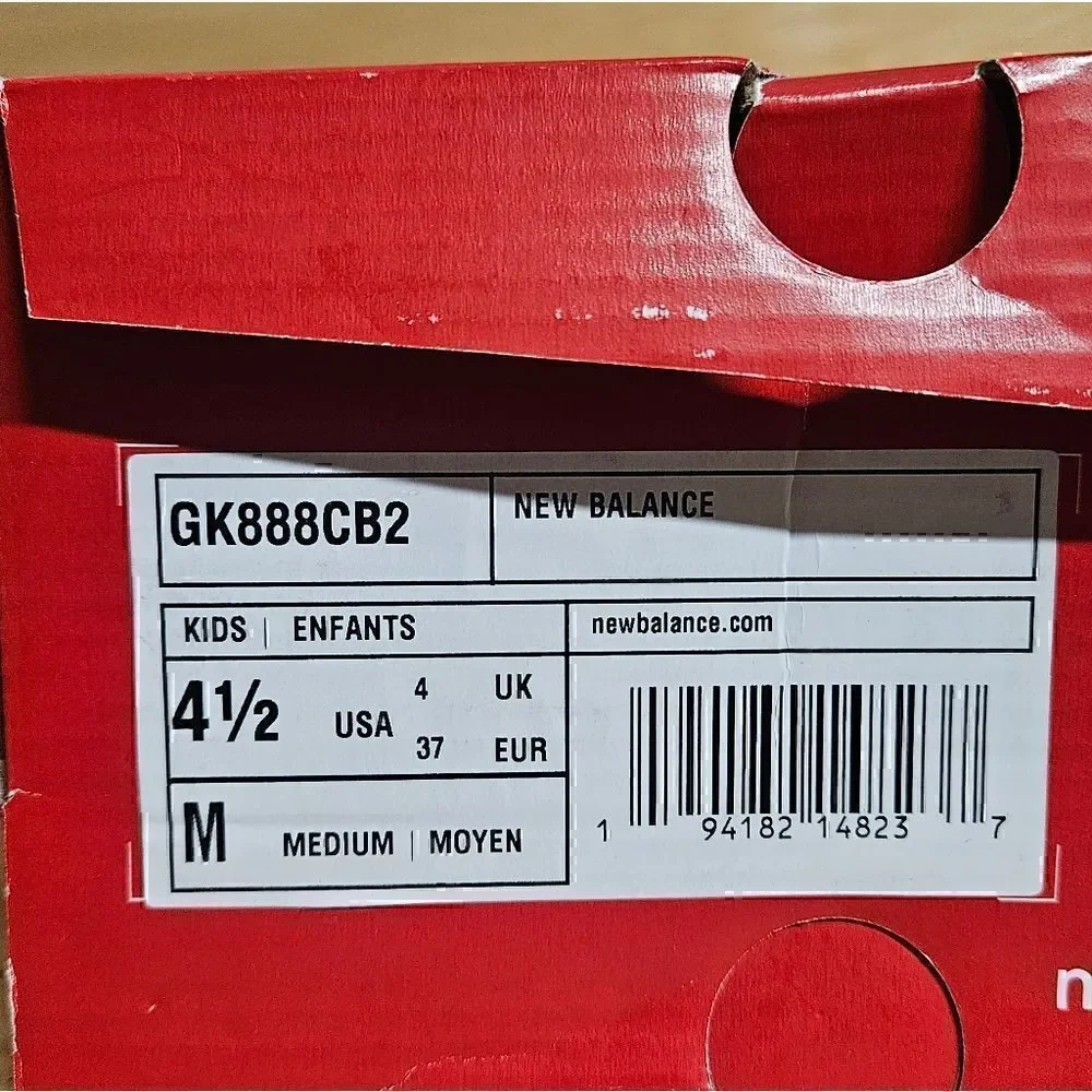 New Balance 888 Size 4.5 Youth Red Kids Boys Girls Sneaker Shoe GK888CB2